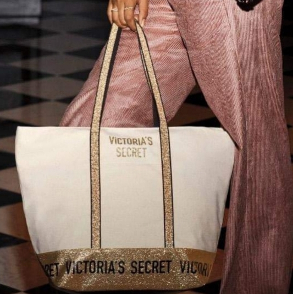 NEW Victoria Secret tote bag